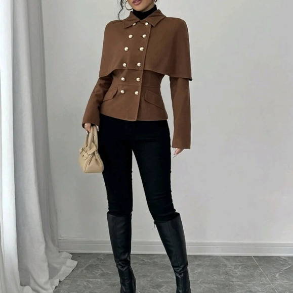 Collared Double Breasted Fitted Cape Jacket - Picture 3 of 6